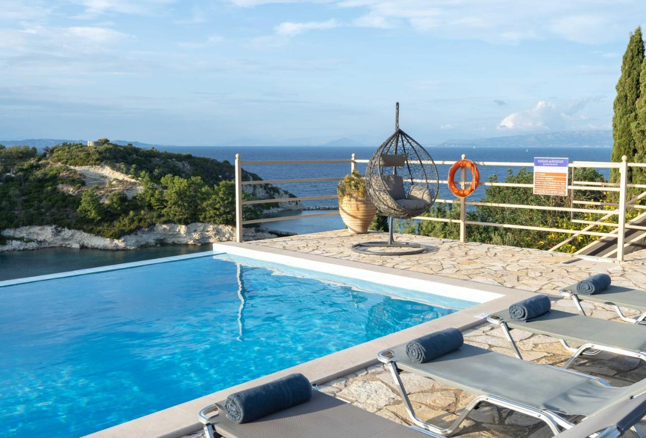 Pangolas Apartments Paxos Longós Zewnętrze zdjęcie