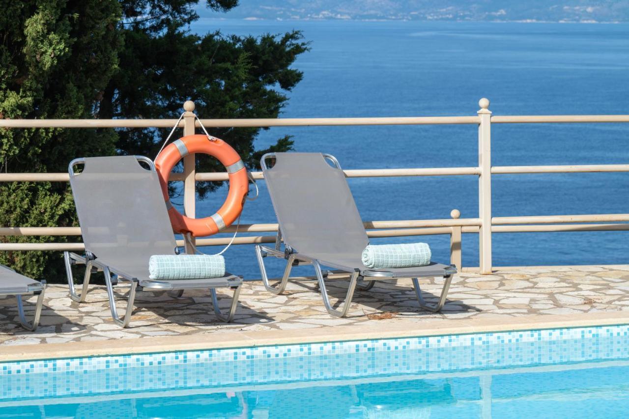 Pangolas Apartments Paxos Longós Zewnętrze zdjęcie