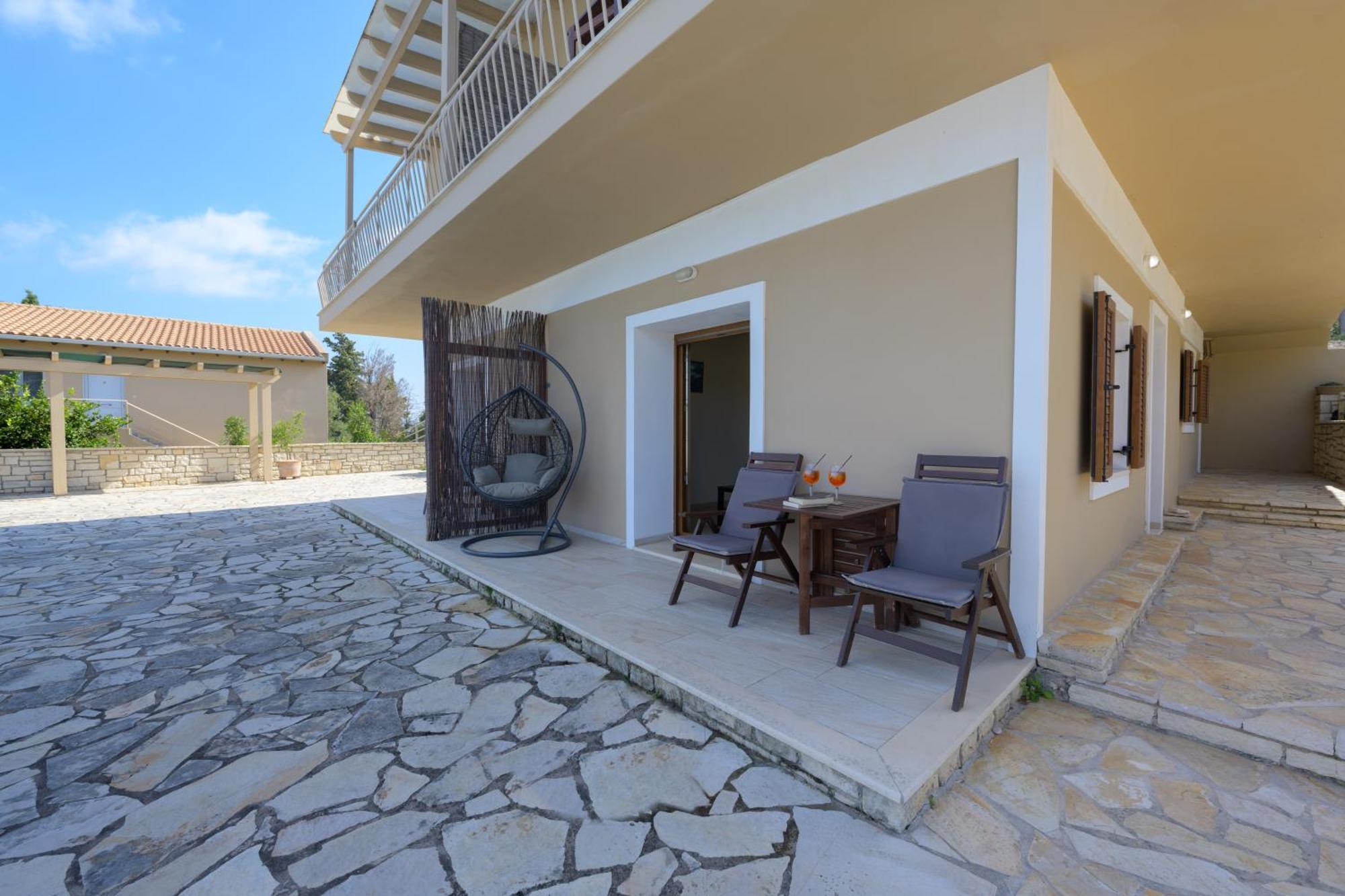 Pangolas Apartments Paxos Longós Zewnętrze zdjęcie