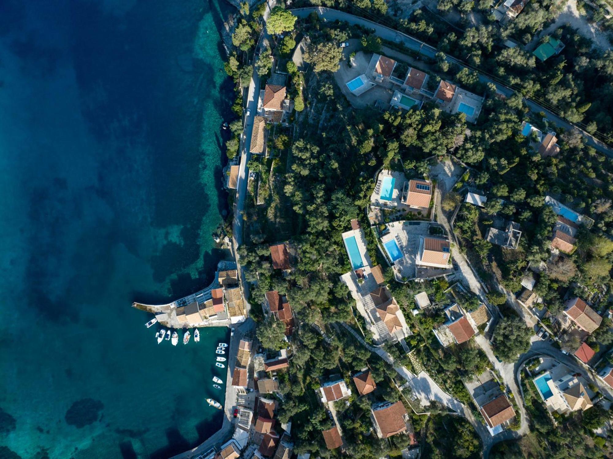 Pangolas Apartments Paxos Longós Zewnętrze zdjęcie