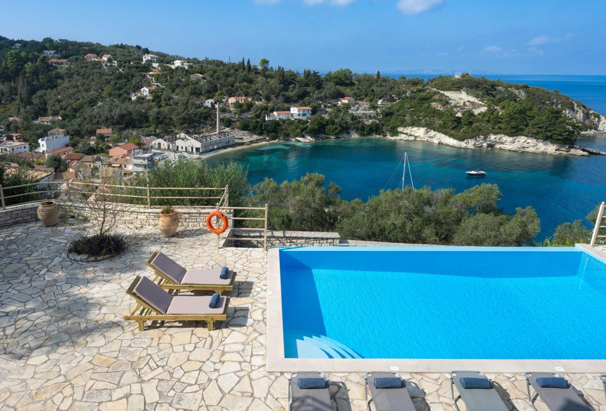 Pangolas Apartments Paxos Longós Zewnętrze zdjęcie