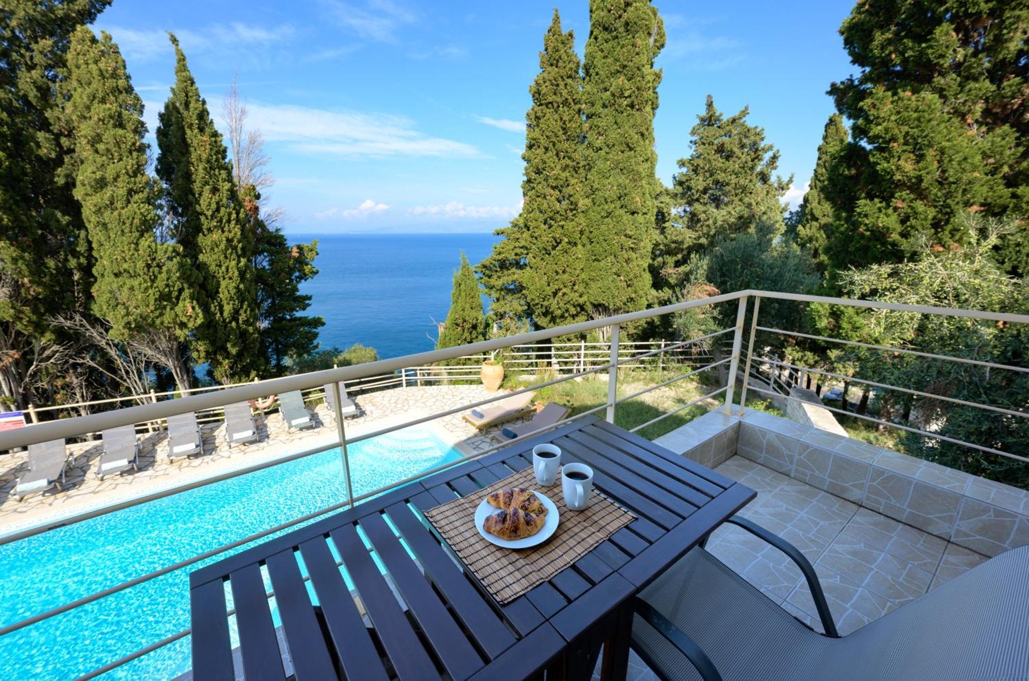 Pangolas Apartments Paxos Longós Zewnętrze zdjęcie