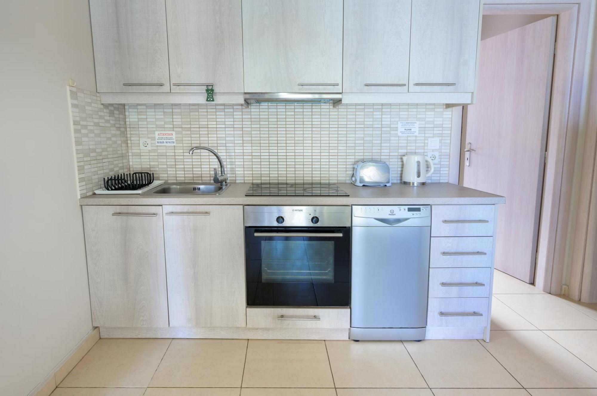 Pangolas Apartments Paxos Longós Zewnętrze zdjęcie